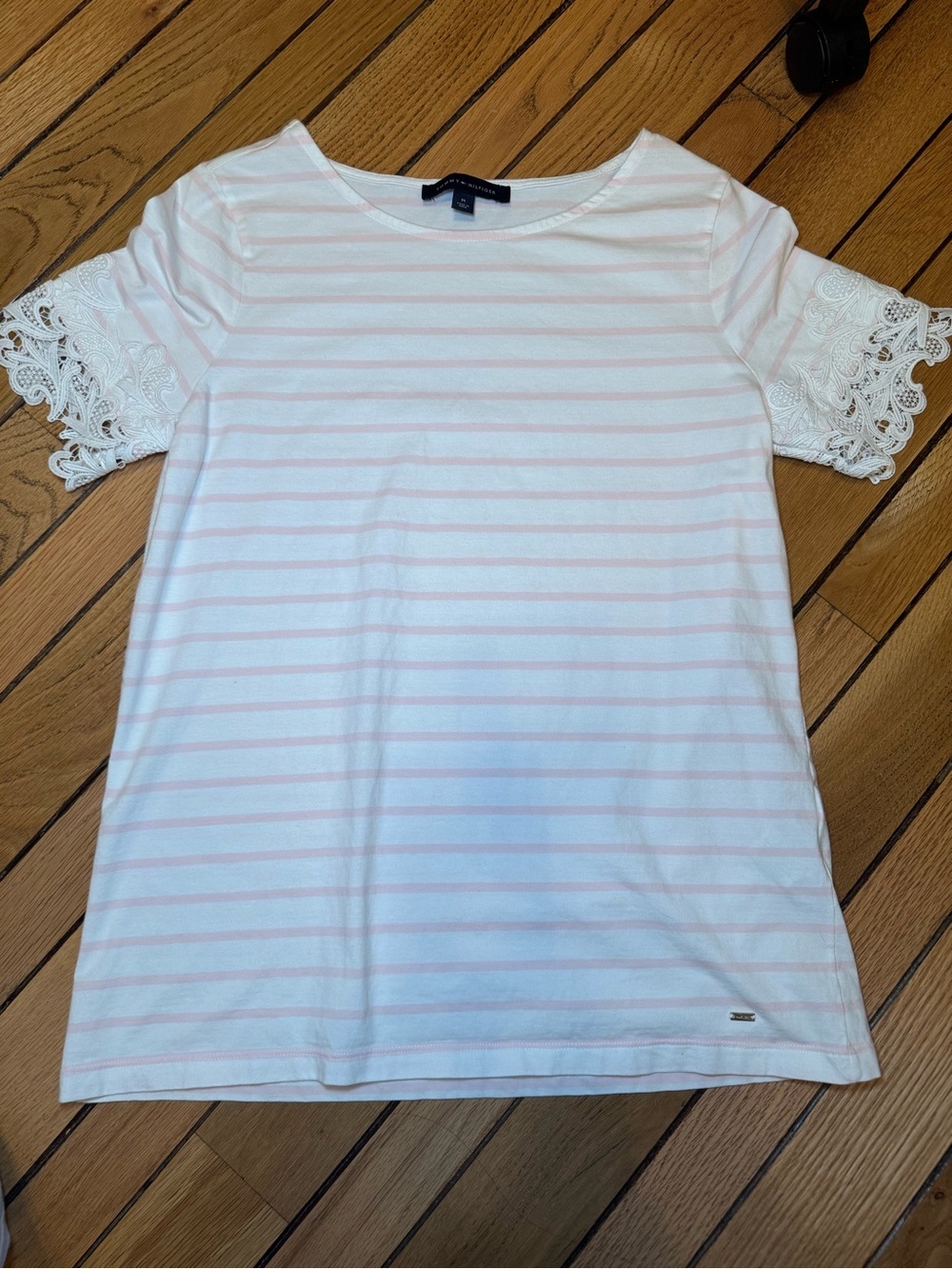 Tommy Hilfiger White and Light Pink Striped Short Sleeve Tee w/ Lace Sleeves